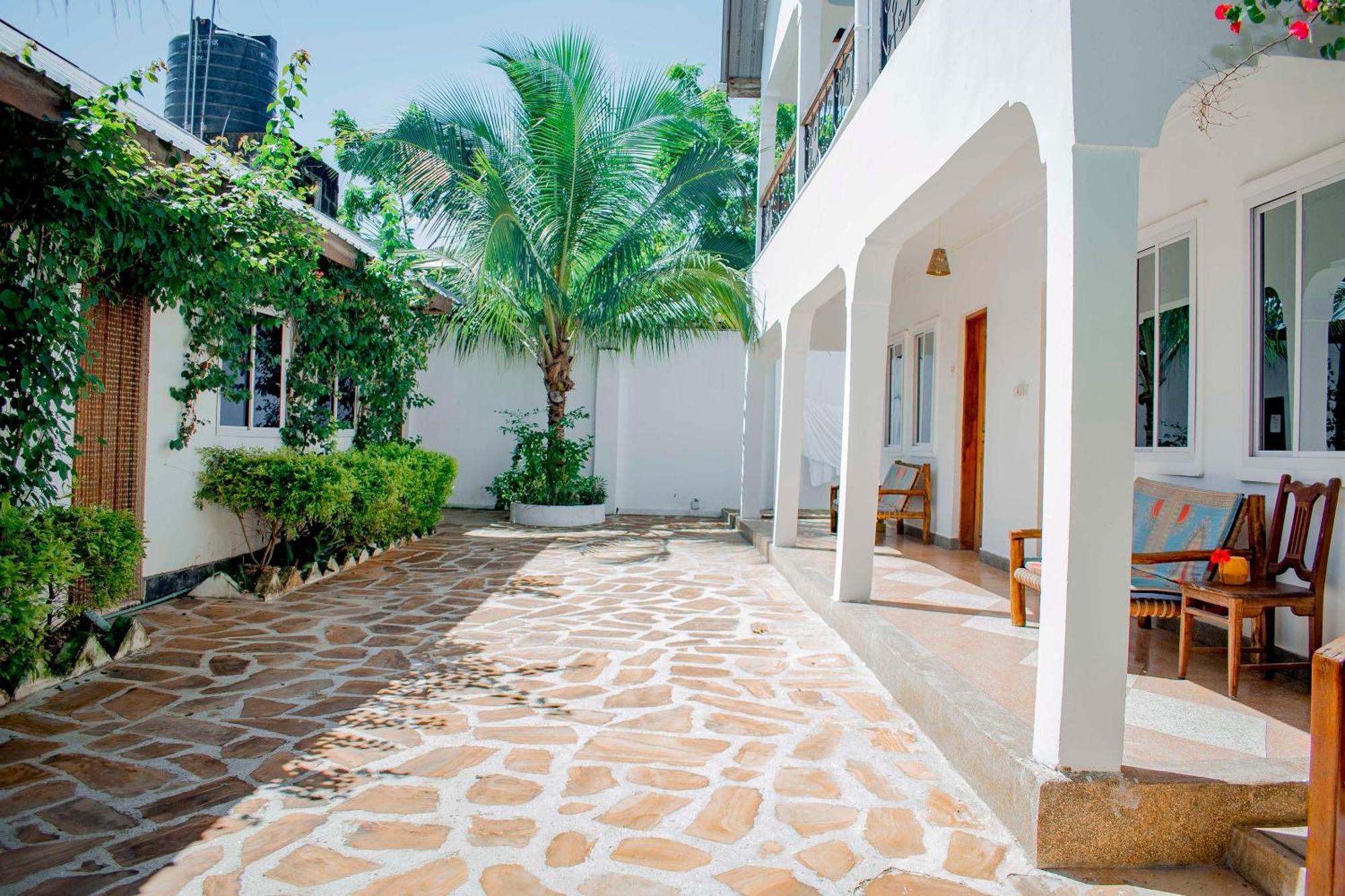 Kimti House Bed & Breakfast